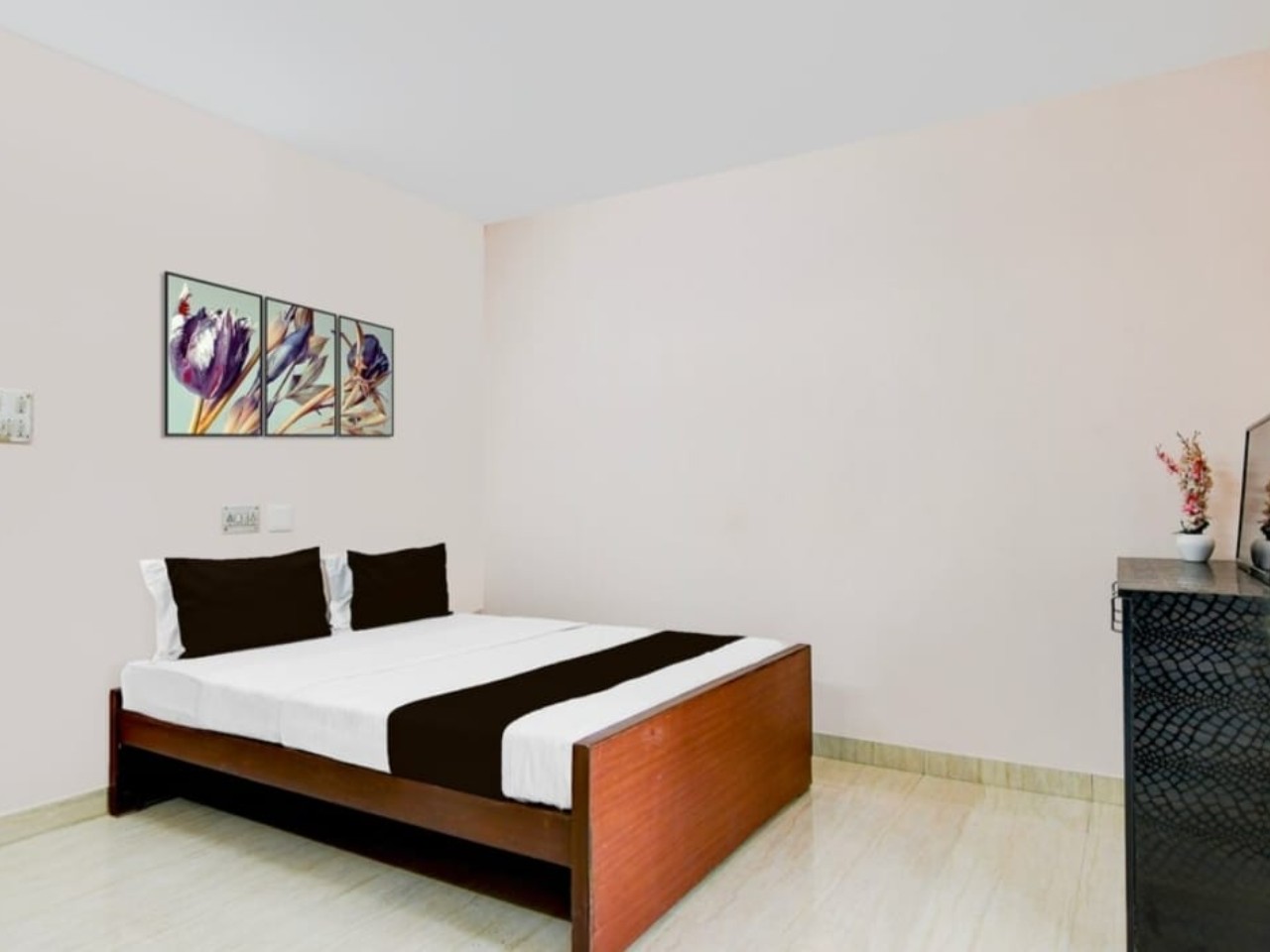 Hotel Soft Petal in Kolkata