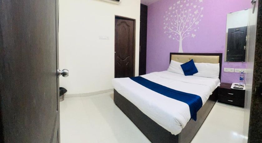 Hotel Zee Residency in Mumbai