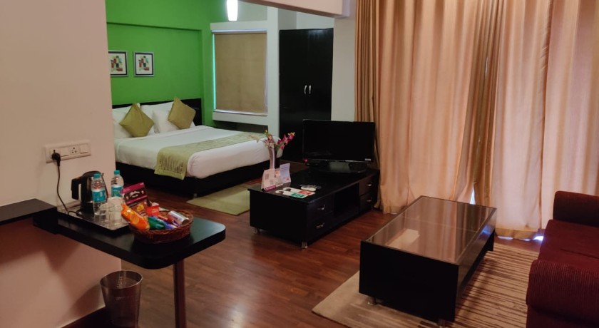 Royal Orchid Golden Suites, Pune in Pune