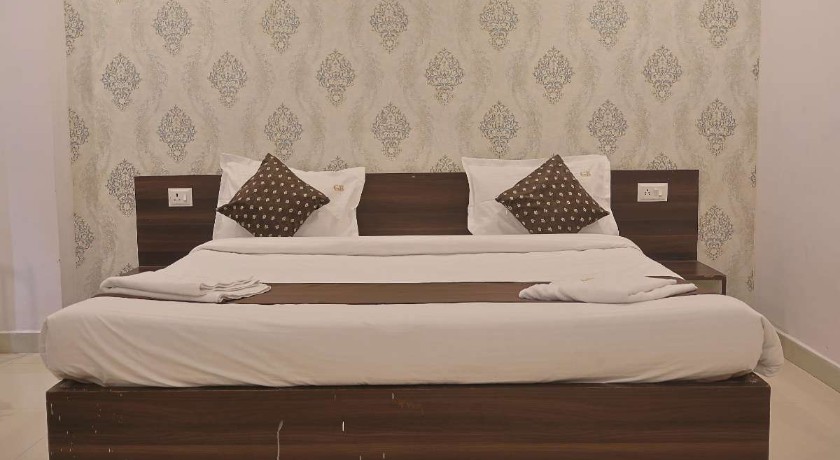 Hotel Golden Tree, Bhopal in Bhopal
