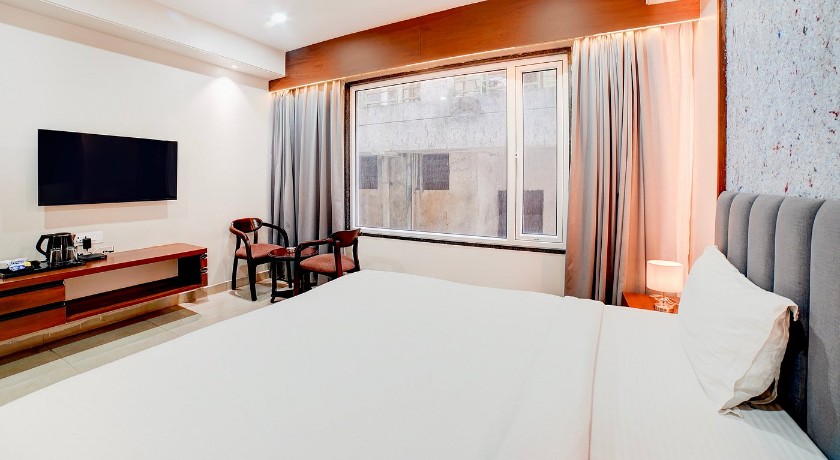 Hotel Ocean Breeze in Bhopal