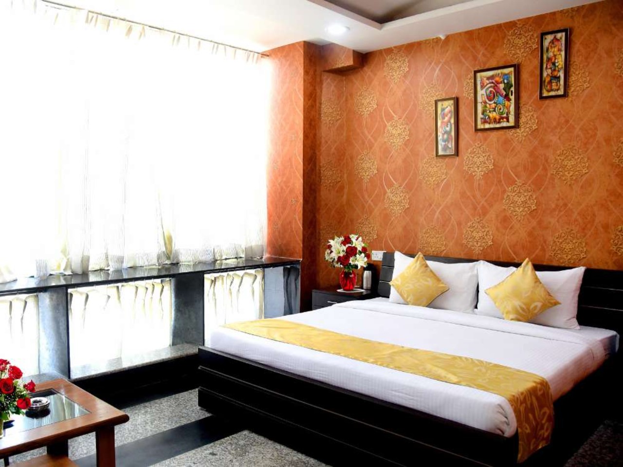 Hotel Suraj Palace in Bhopal