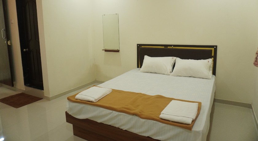 Elegance Inn in Vasai