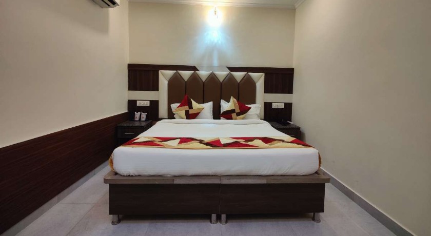 Hotel Mandi Heights in Mandi