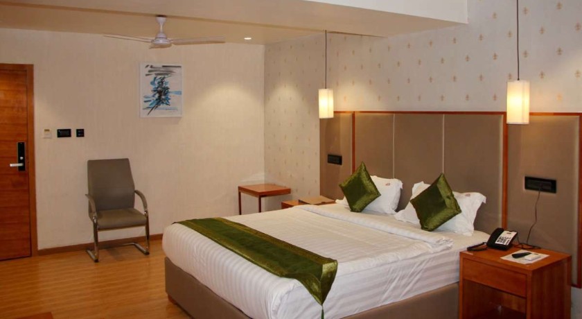 Hotel Reva Regency in Bhopal