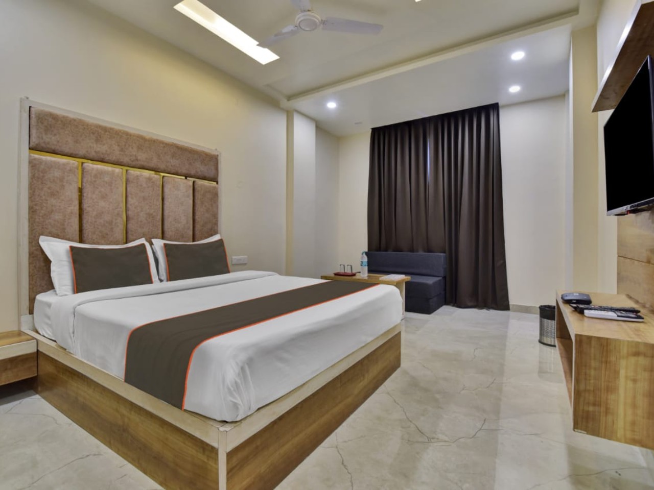 Hotel Bohra International in Jaipur