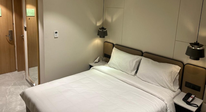 7 Apple Hotel Vishakhapatnam in Visakhapatnam