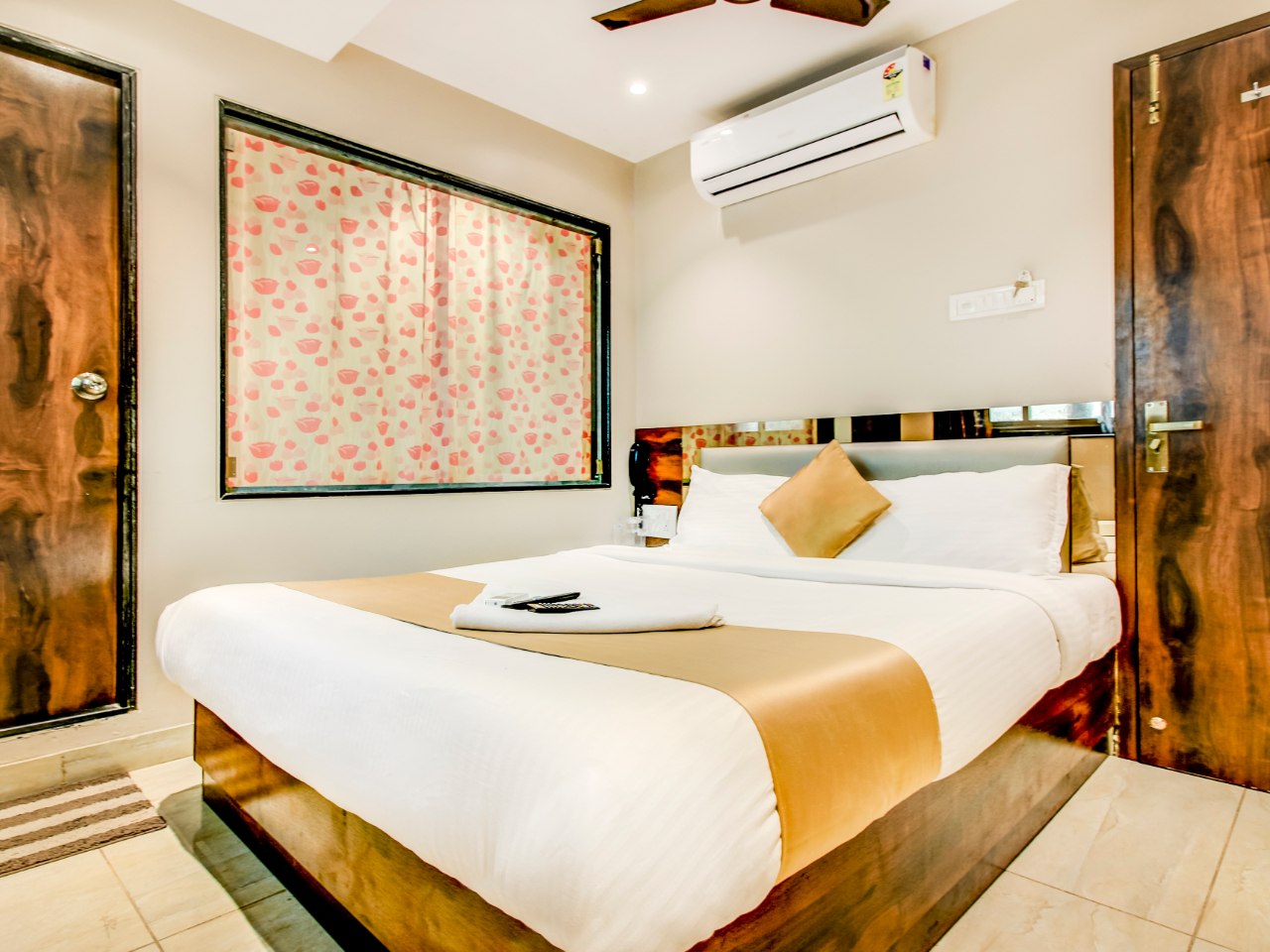 Hotel Prince Palace in Mumbai