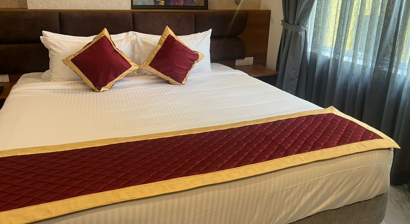 Sabus Grand Royale Hotel in Thiruvananthapuram