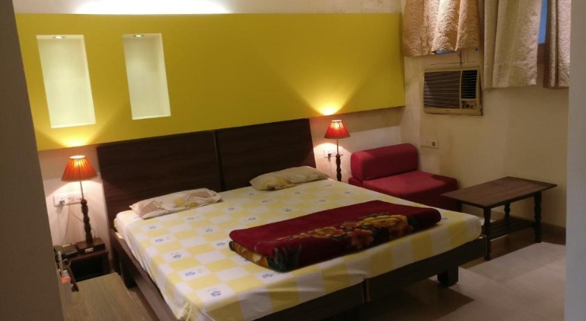 Samrat Hotel in Ludhiana