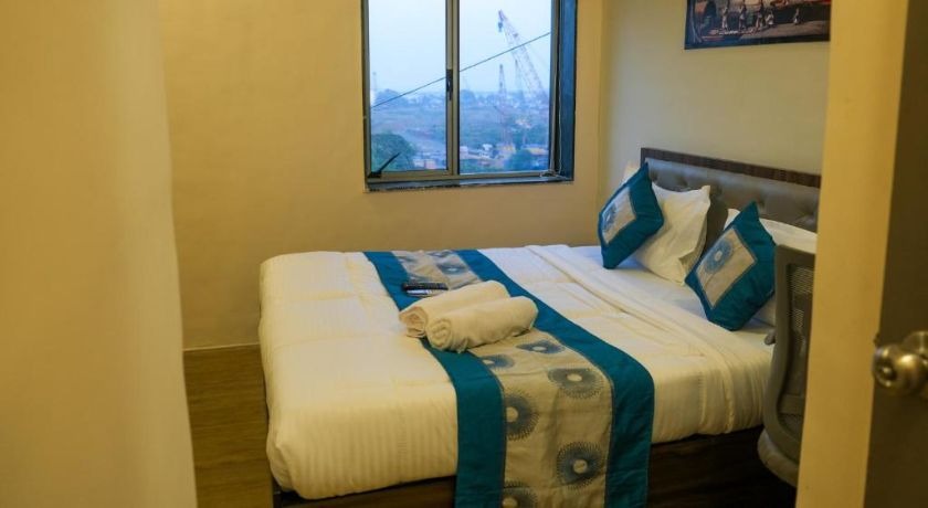 Hotel VR Comforts in Mumbai