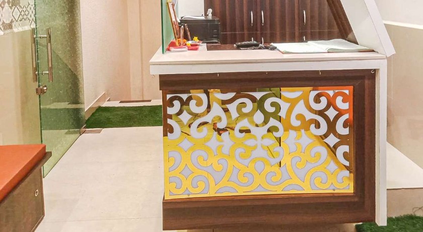 Hotel Gurukrupa NX Thane Station in Thane