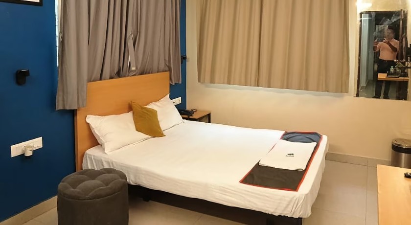 Hotel Prime Plaza in Kolkata