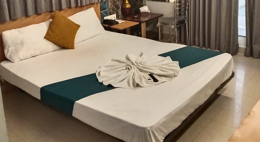 Hotel Prime Plaza in Kolkata