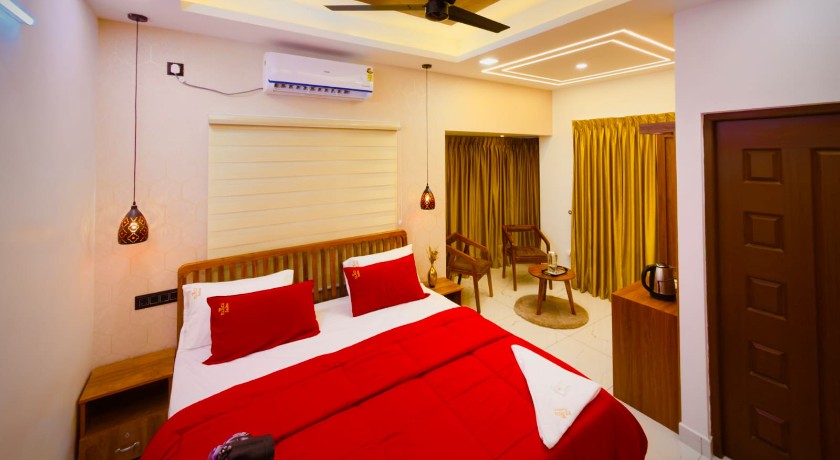 Hotel Elroi Suites in Kochi