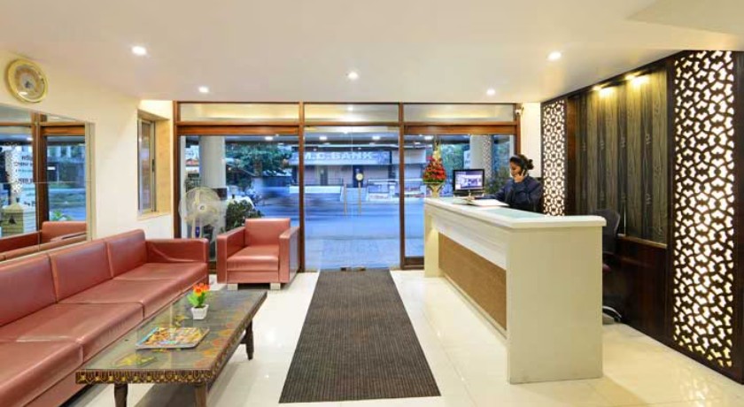 Hotel Suresh Plaza in Nashik