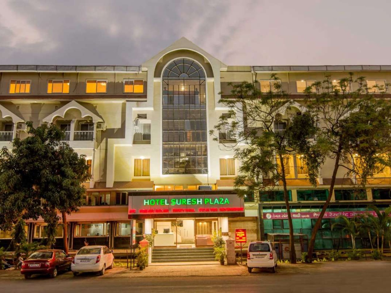 Hotel Suresh Plaza in Nashik