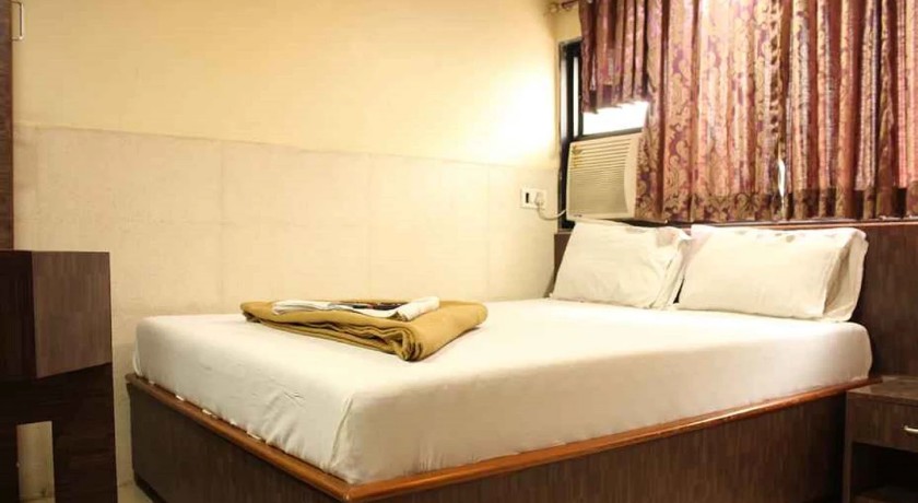 Hotel Royal Residency in Mumbai