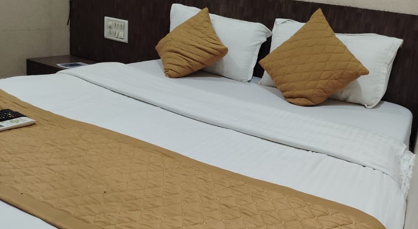 Hotel Royal Residency in Mumbai