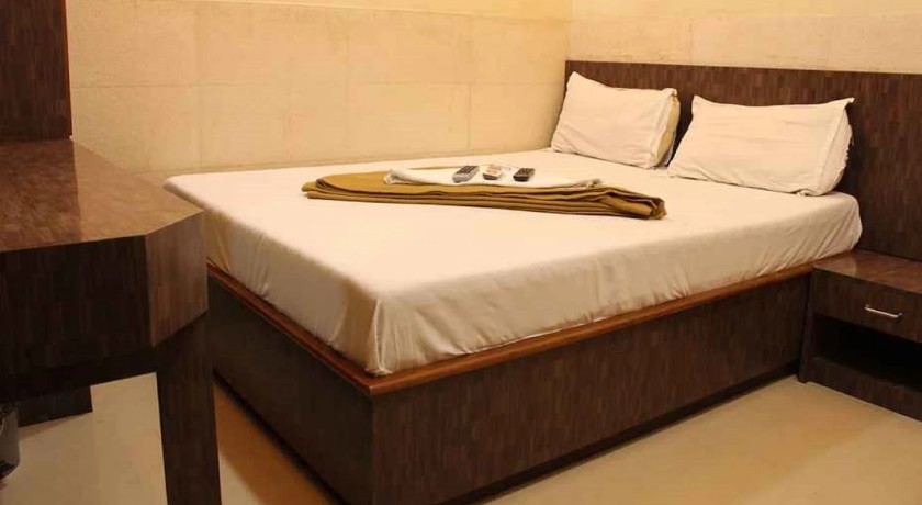 Hotel Royal Residency in Mumbai