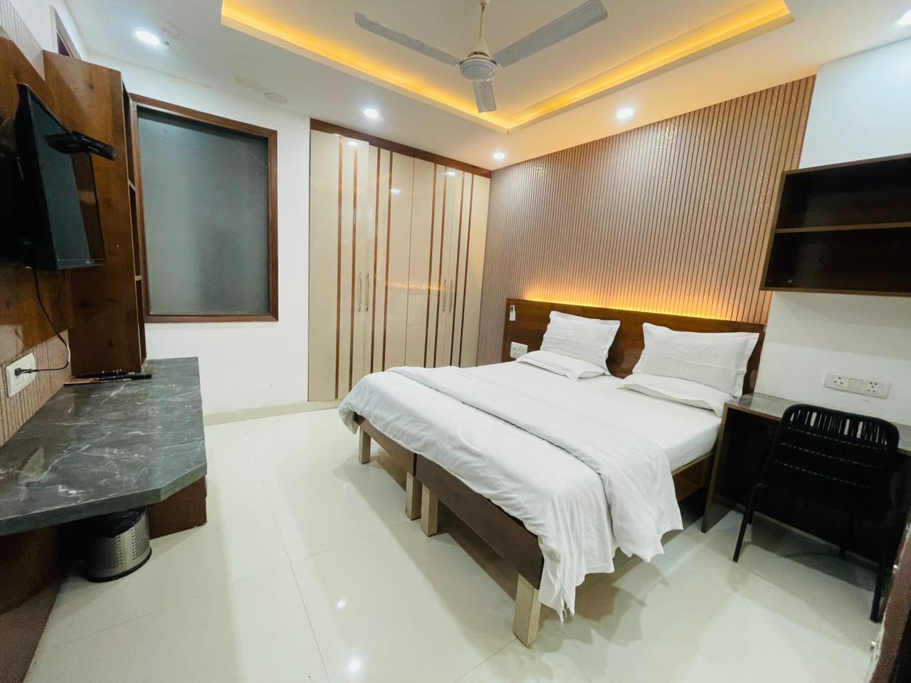 Flourish Stay Saket Near Max Hospital in Delhi