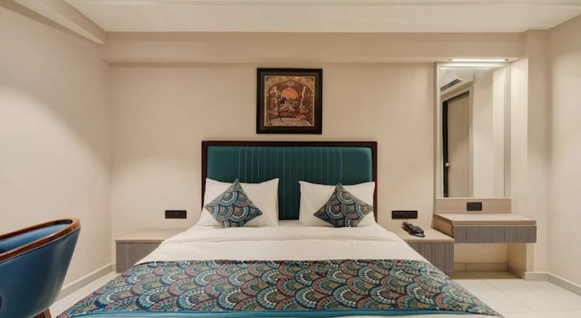 Hotel Royal Time in Ahmedabad