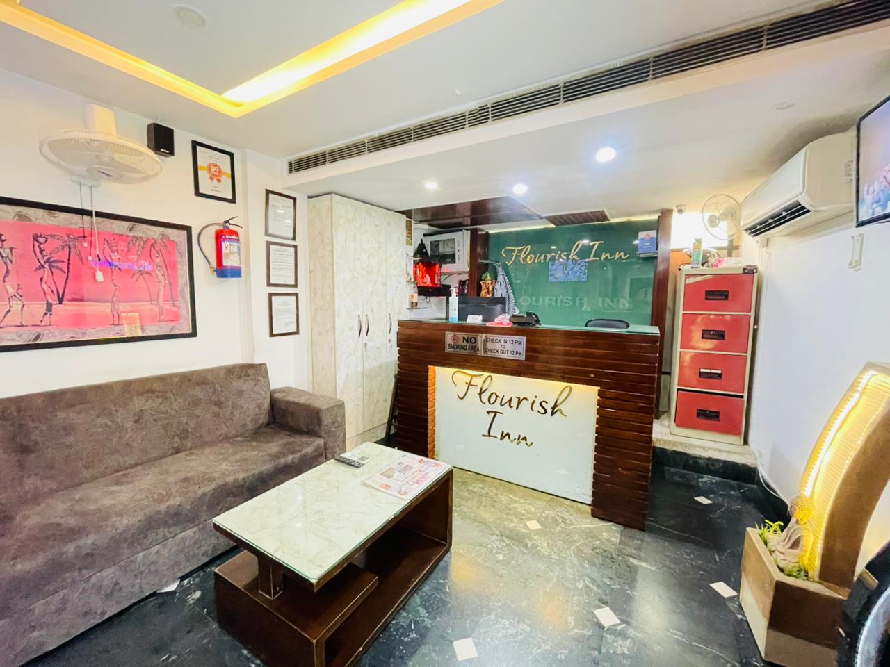 Flourish Inn Saket- Opp Max Hospital in Delhi