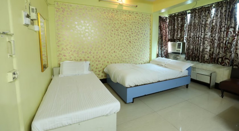 Ellora Guest House in Mumbai