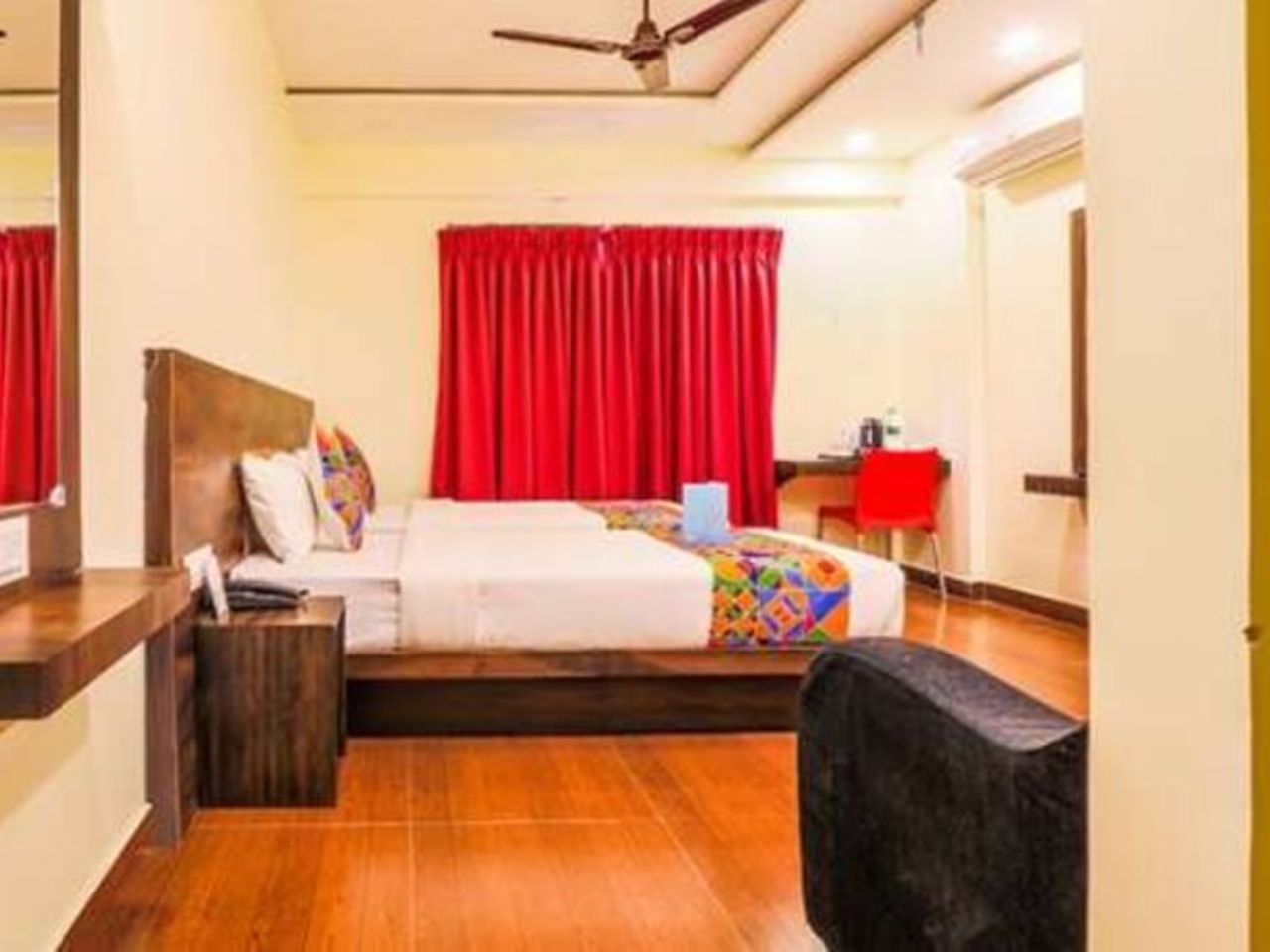 Hotel Royal Wood Premier in Bangalore