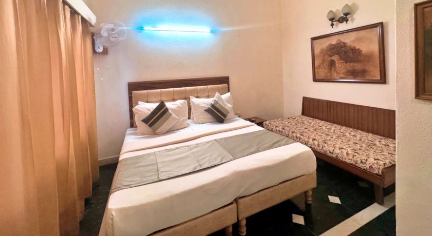 Asar CP Outer Circle by Orion Hotels in Delhi