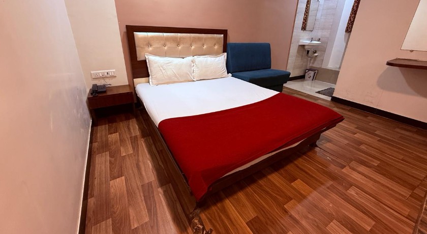 Hotel SK Galaxy in Thane