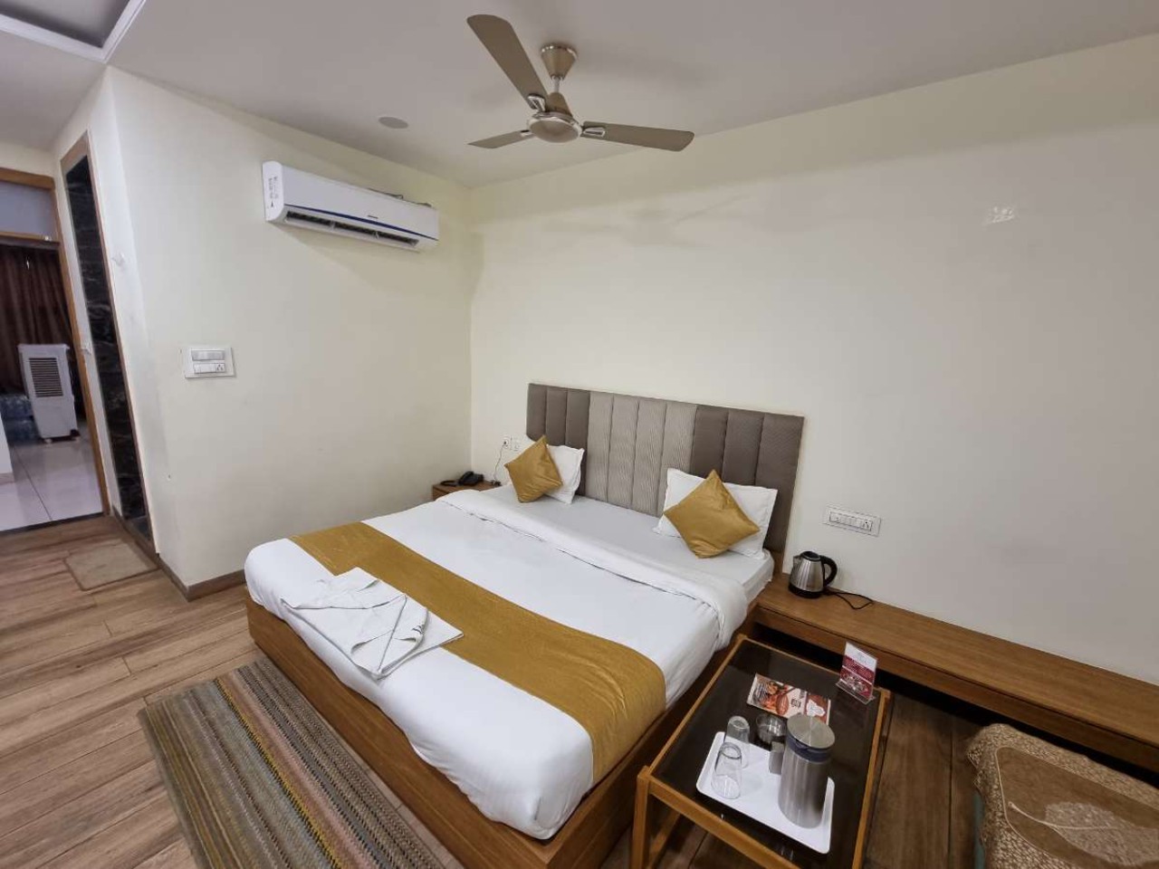 Hotel Jashan Palace in Bhopal