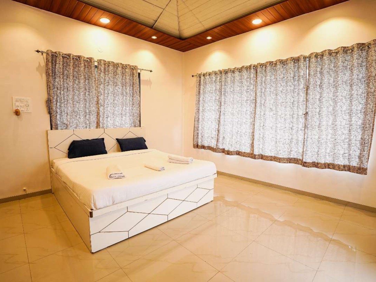 De Soul Sante, Pawna in Lonavala