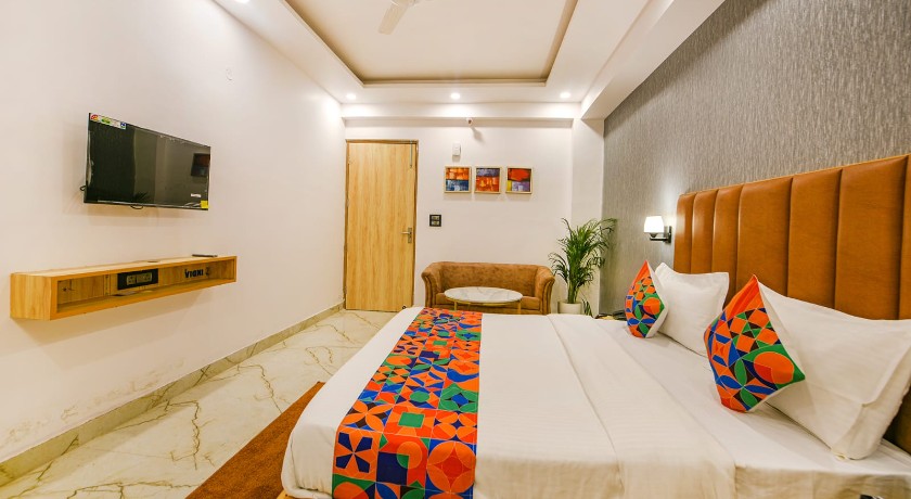 Hotel Tree House in Delhi