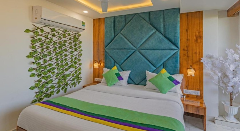 Hotel Prince Plaza in Ahmedabad