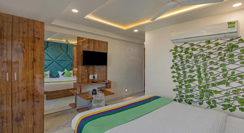 Hotel Prince Plaza in Ahmedabad