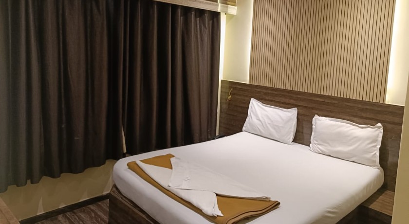 Om Sai Guest House in Mumbai