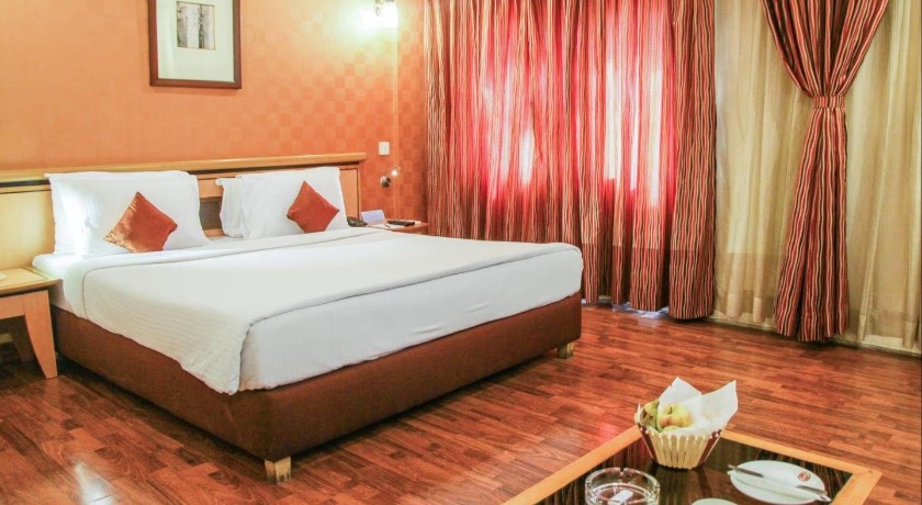 Indismart Hotel in Kolkata