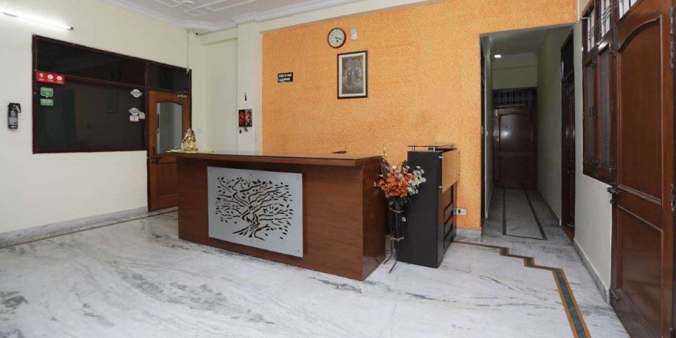 Hotel Shikhar Paradise in Lucknow