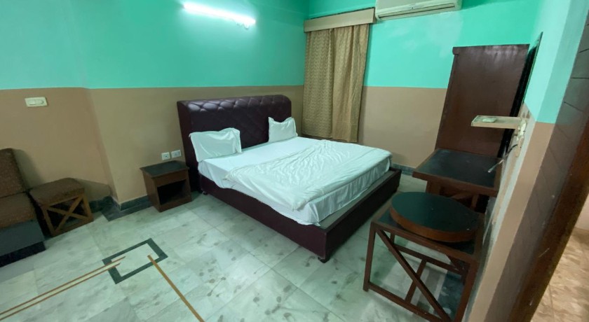 Hotel Blue Bird in Jaipur