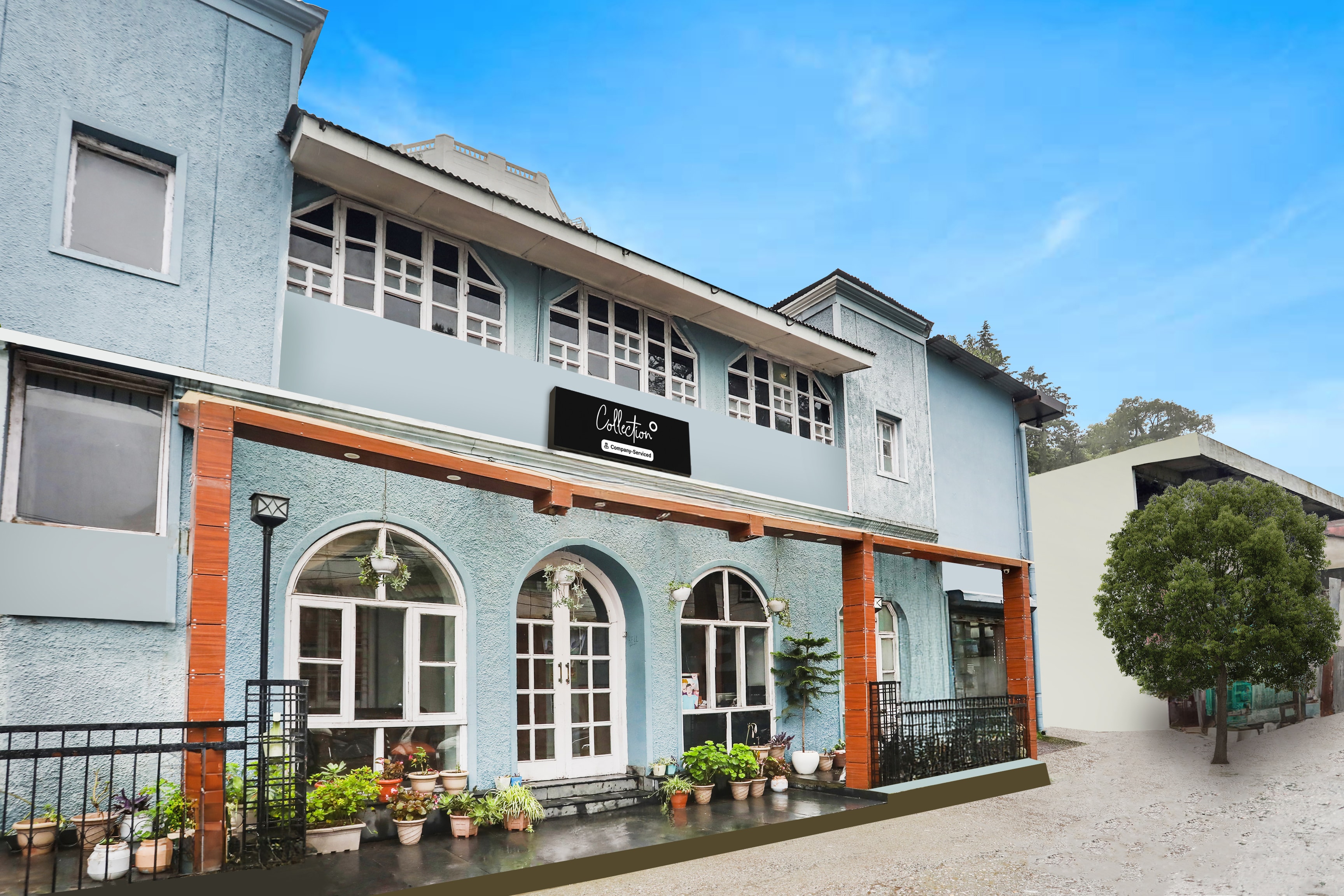 Collection O Mall Road Near St. Georges College in Mussoorie