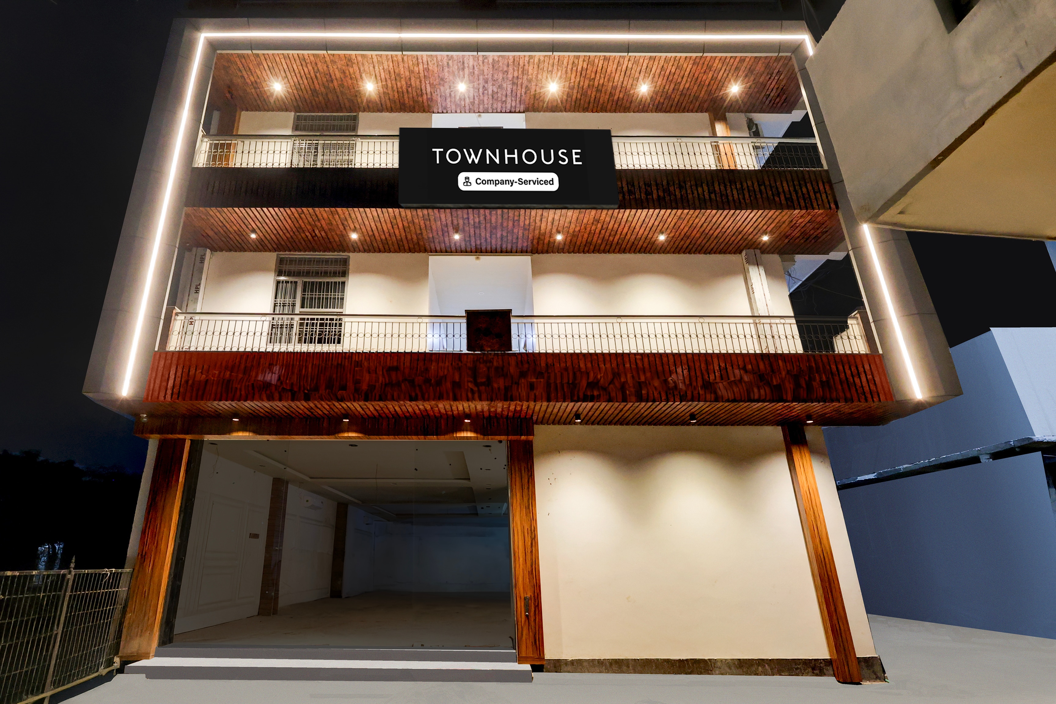 Super Townhouse Sarai Metro Station Formerly Palla in Faridabad