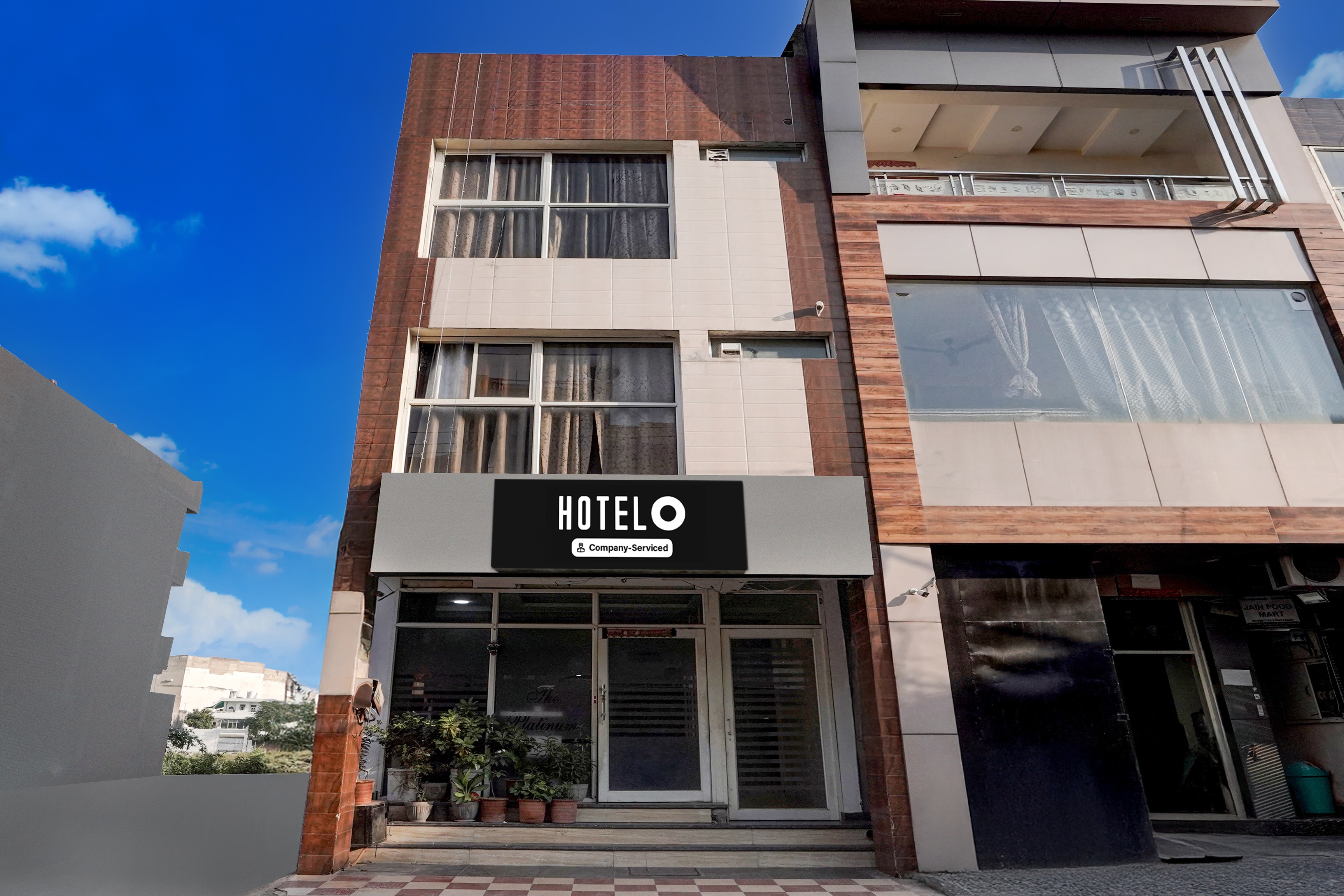 Super Hotel O Zirakpur City Court Complex Formerly The Platinum in Zirakpur