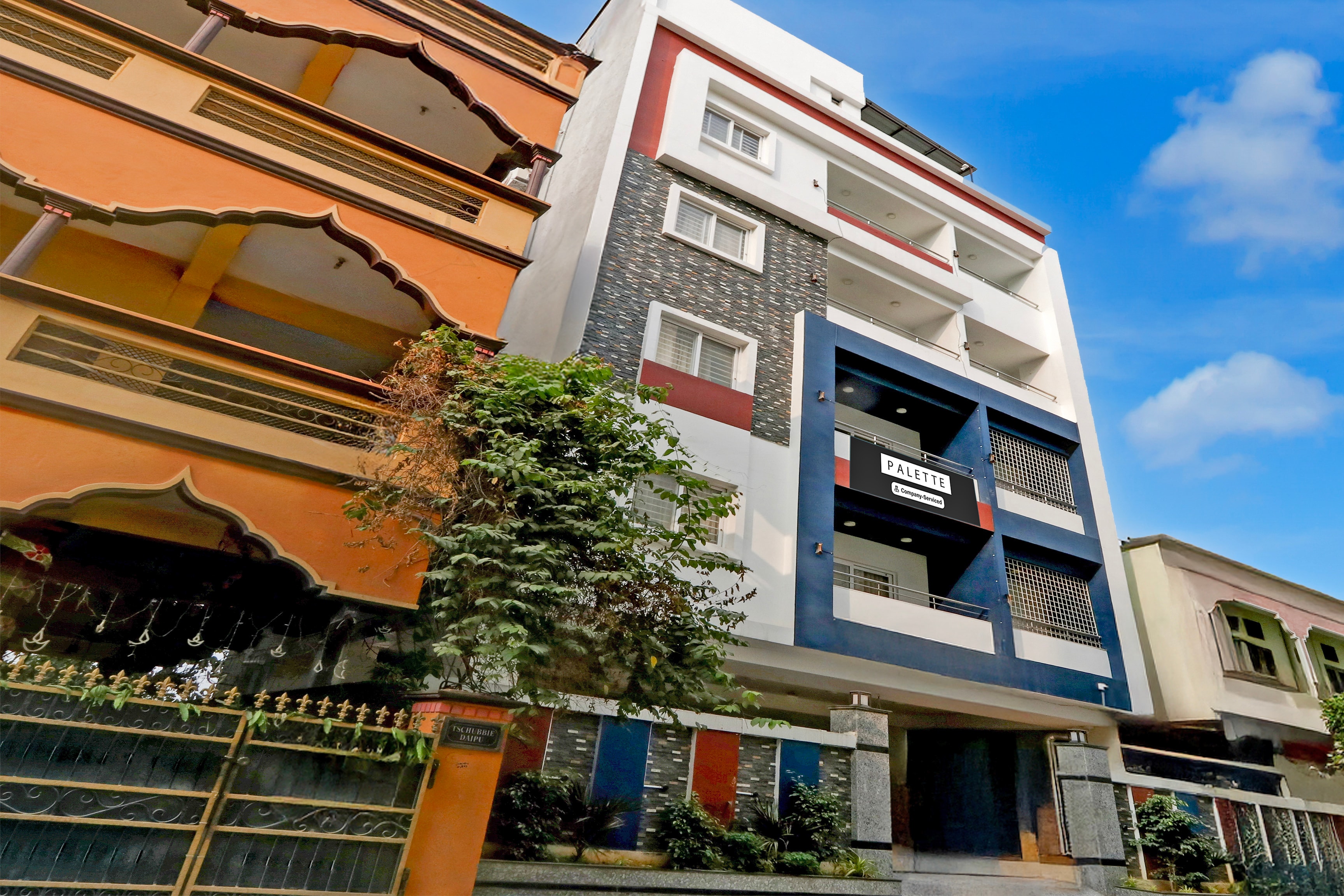 Palette Chanda Nagar Near GSM Mall in Hyderabad