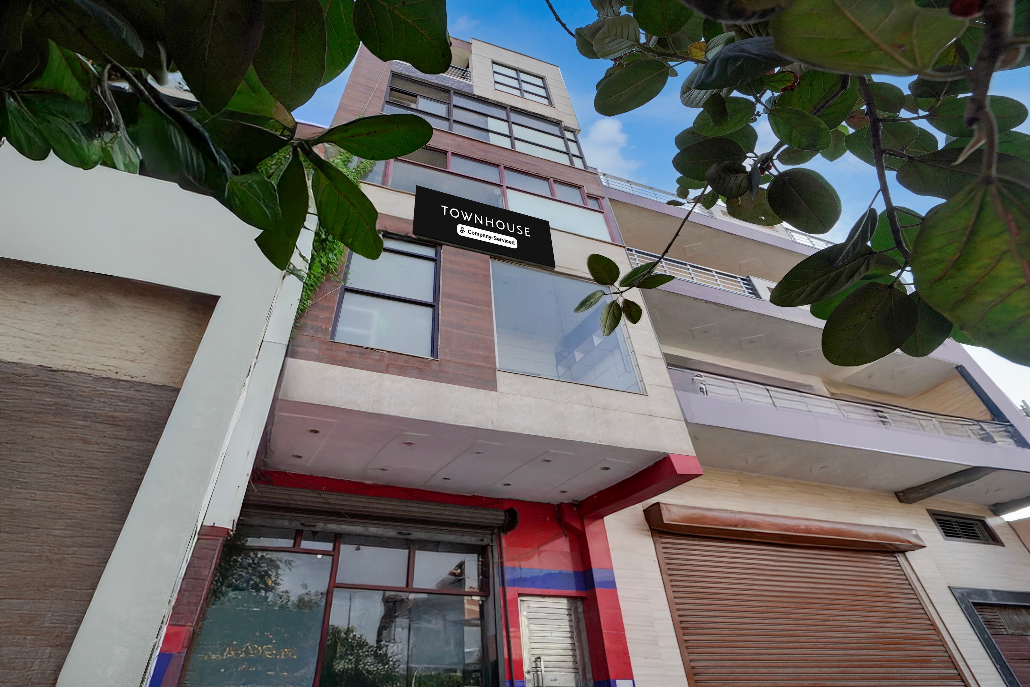 Super Townhouse Johri Enclave Metro Station Formerly Second Home in Ghaziabad