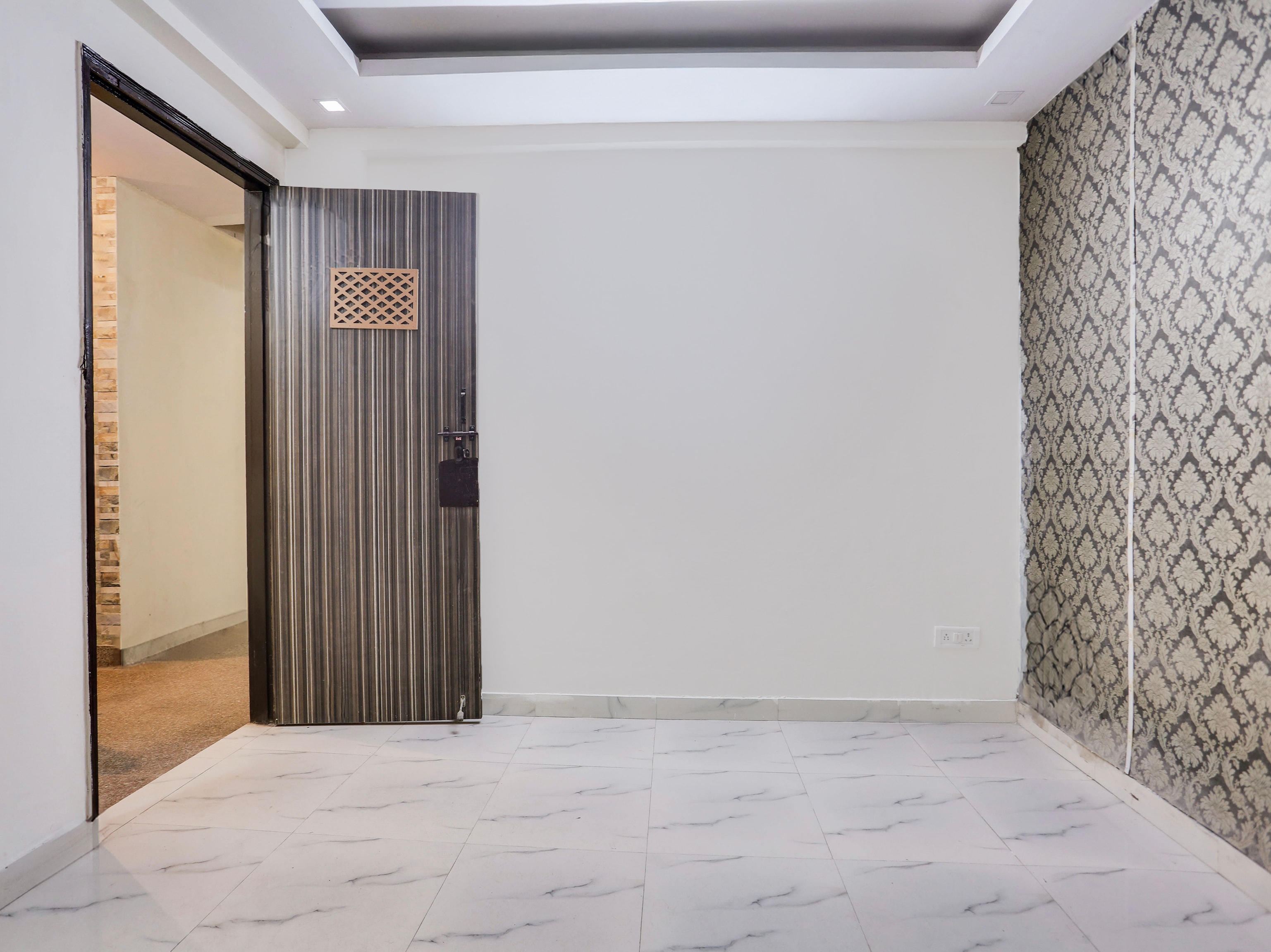 Super Hotel O Chhatarpur Formerly Royal Galaxy in Delhi