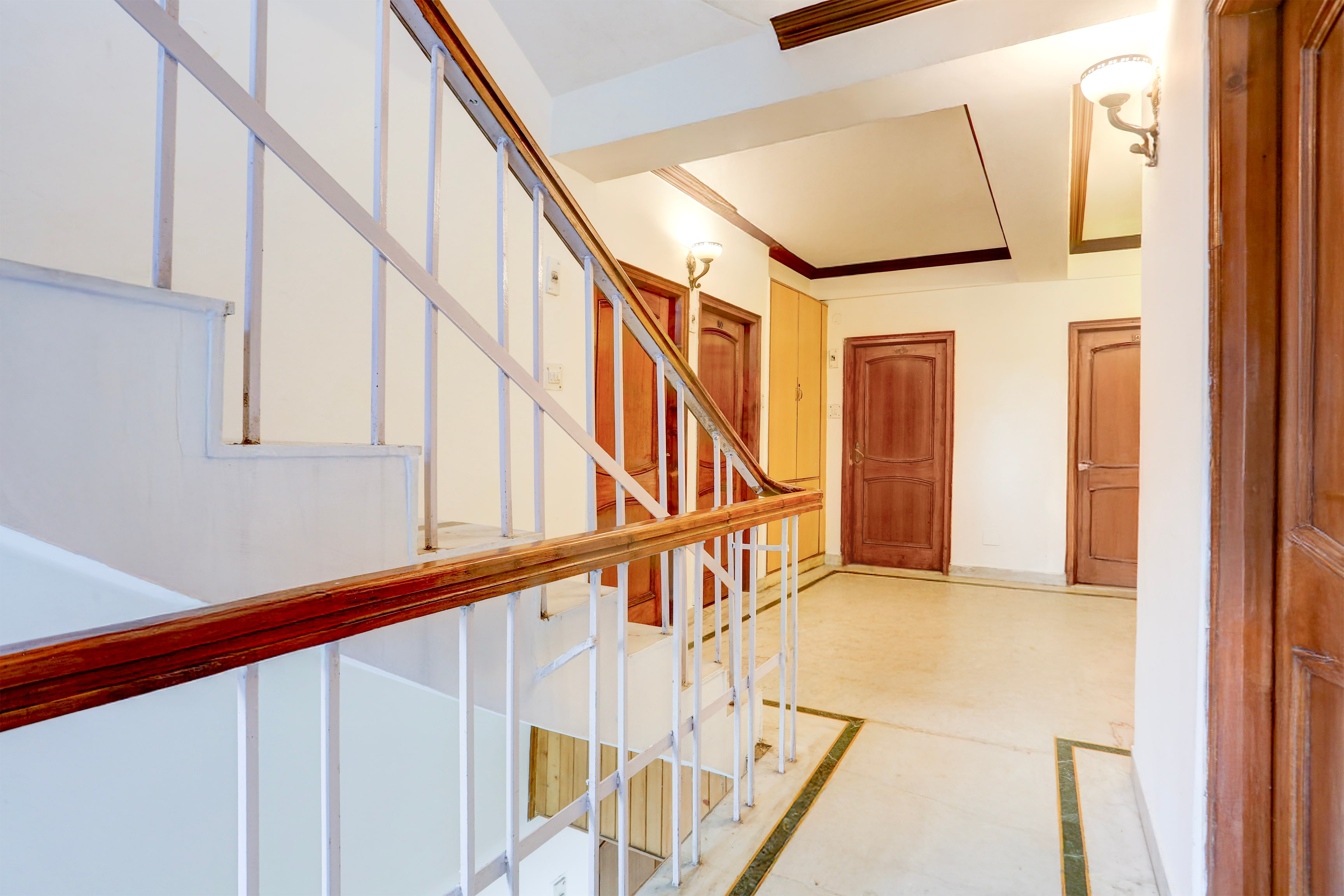 Super Collection O Mall Road Formerly Hotel Shubham in Shimla