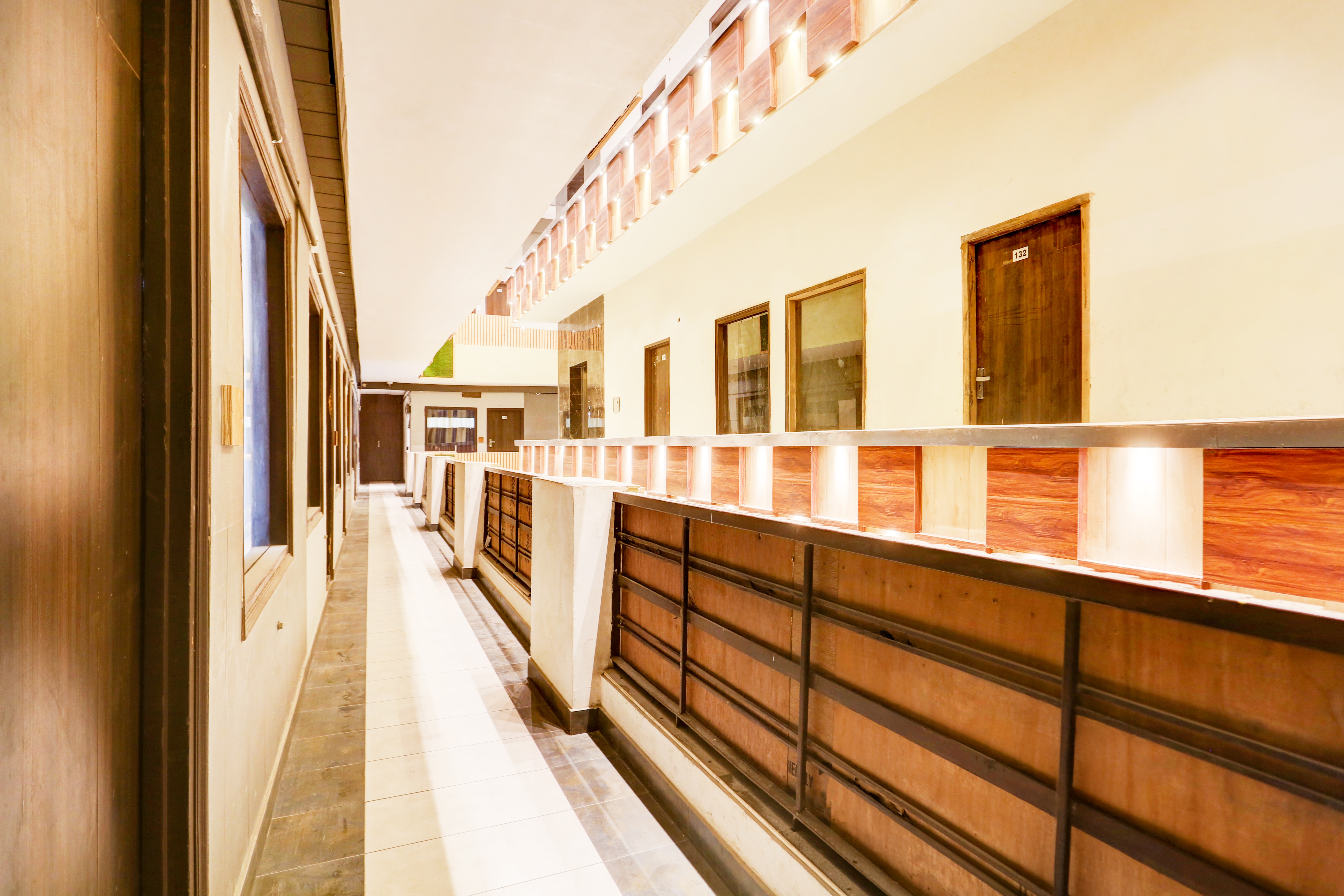 Super Townhouse Haibowal Chowk in Ludhiana