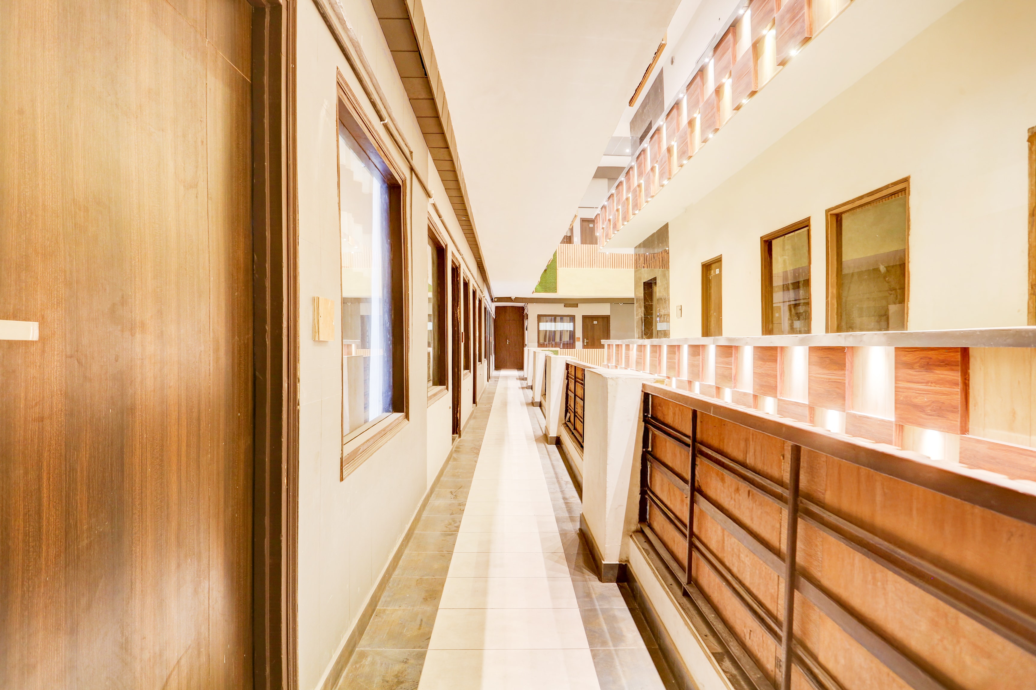 Super Townhouse Haibowal Chowk in Ludhiana