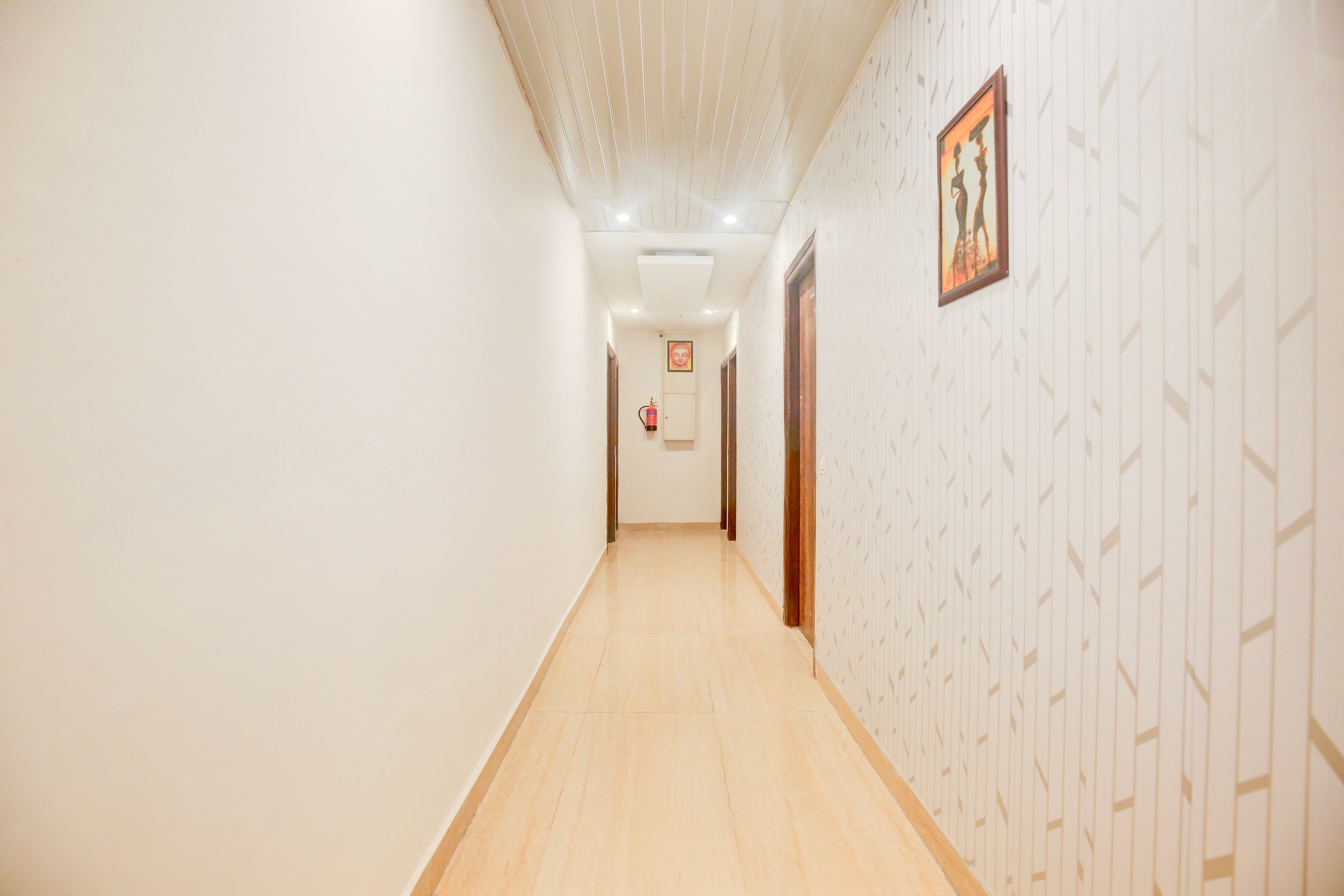 Super Hotel O Chandigarh Road Formerly Royal Woods in Zirakpur